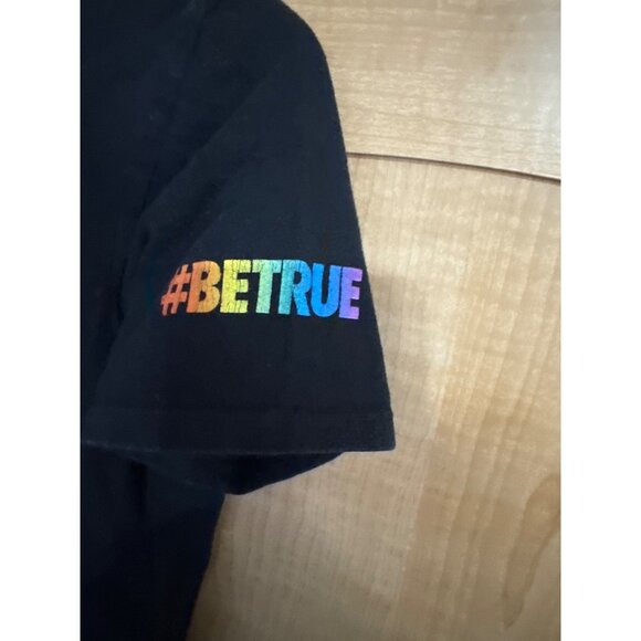 Nike Tee Black New York Rainbow Logo Athletic T-Shirt Junior S - Picture 4 of 5